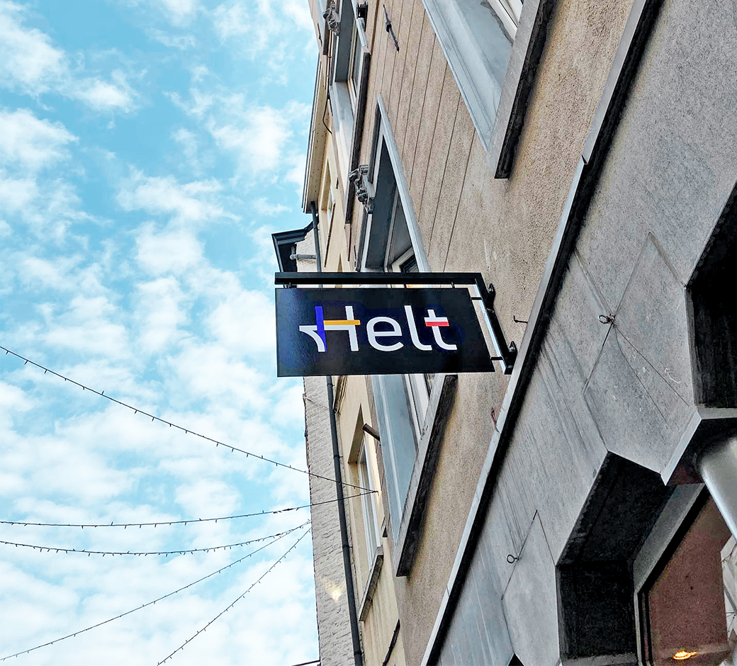 Helt Logo